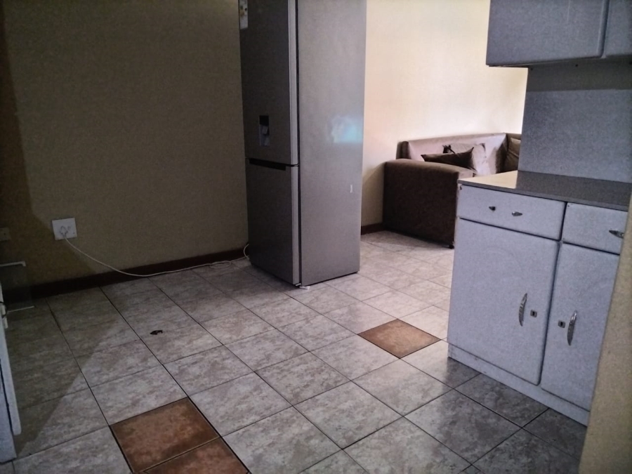 2 Bedroom Property for Sale in Rustenburg Central North West